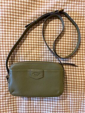 American Leather Co Nashville Leather Double Zip Crossbody Camera Bag Sage Green